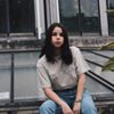 Laura  zoekt een Studio in Amsterdam