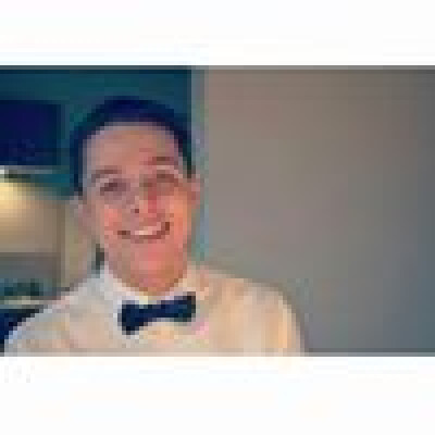 Daniël Titus zoekt een Kamer / Appartement / Huurwoning / Studio in Amsterdam