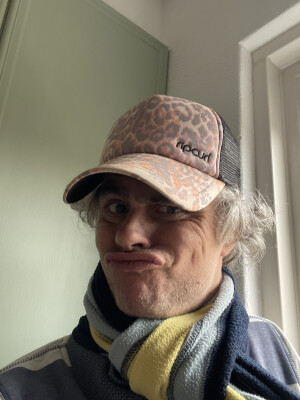 Ewout zoekt een Kamer / Appartement / Huurwoning / Studio / Woonboot in Amsterdam