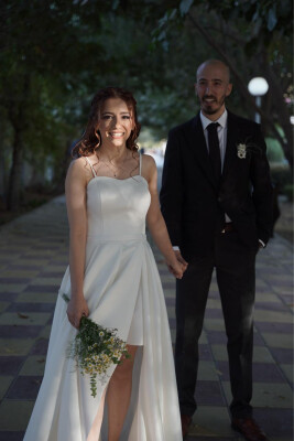 Maral zoekt een Kamer / Appartement / Huurwoning / Studio / Woonboot in Amsterdam