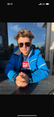 Jan zoekt een Kamer / Appartement / Huurwoning / Studio / Woonboot in Amsterdam