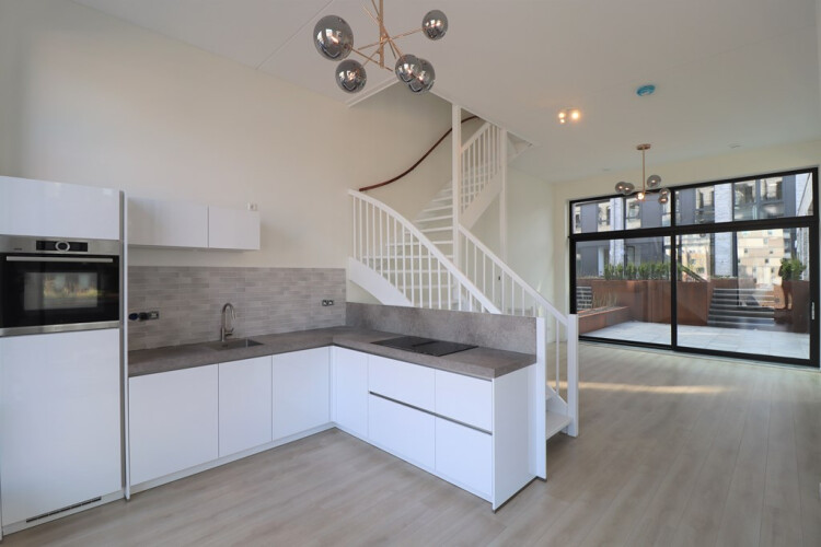 Woonhuis aan Laan Van Spartaan 60, Amsterdam