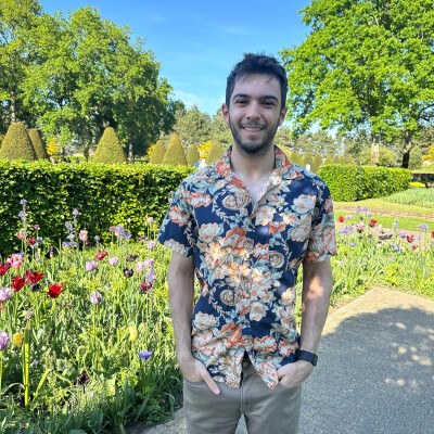 Landon zoekt een Kamer / Appartement / Studio / Woonboot in Amsterdam